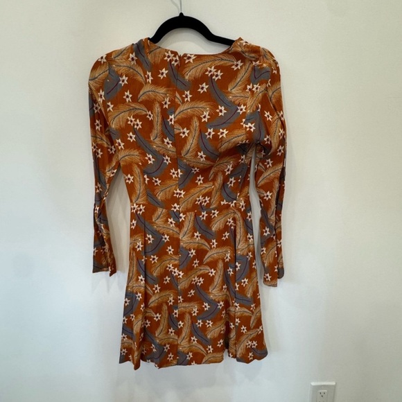 & Other Stories Vintage Style Long Sleeve
Floral Dress - Picture 1 of 3